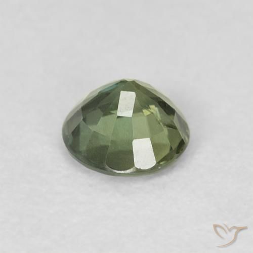 Saphir Vert chaud naturelle Tour, 0.54 ct, VS
