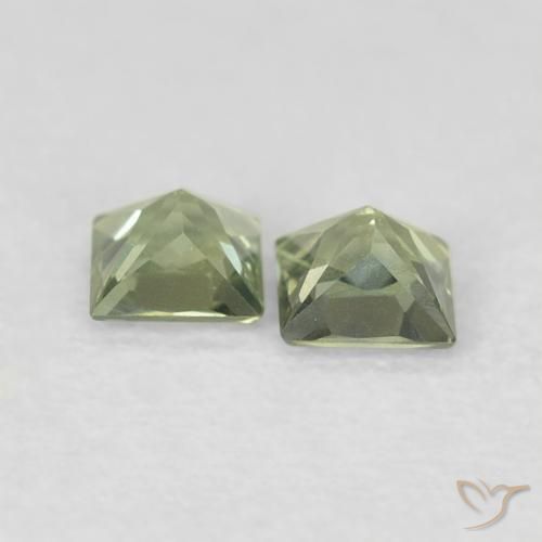 Shop natural 0.36ct Vert moyen Saphir gems, Carré, from Tanzanie at GemSelect. In stock, global shipping!