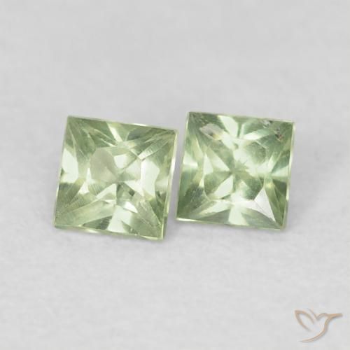 Shop natural 0.40ct Vert sauge très clair Saphir gems, Carré, from Tanzanie at GemSelect. In stock, global shipping!