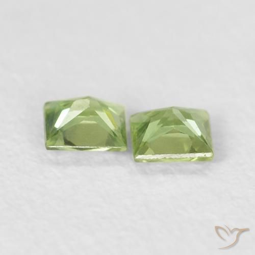 Shop natural 0.34ct Vert moyen Saphir gems, Carré, from Tanzanie at GemSelect. In stock, global shipping!