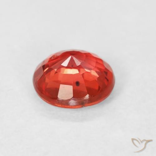 Saphir Rouge vif naturelle Tour, 0.76 ct, VS