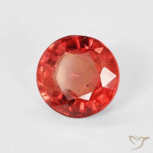 Saphir Rouge vif naturelle Tour, 0.78 ct, VS