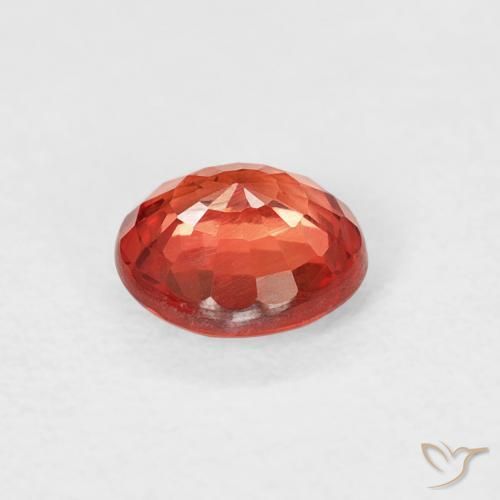 Saphir Rouge vif naturelle Tour, 0.61 ct, VS