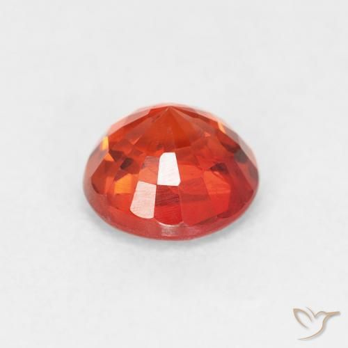 Saphir Rouge vif naturelle Tour, 0.78 ct, VVS-VS