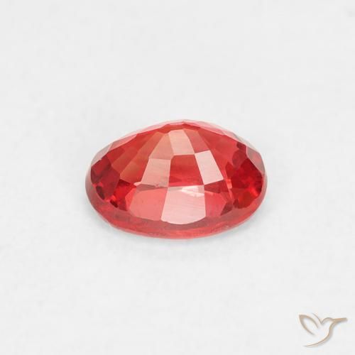 Saphir Rouge moyen naturelle ovale, 0.41 ct, VVS