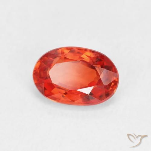 Saphir Orange rougeâtre naturelle ovale, 0.76 ct, VVS-VS