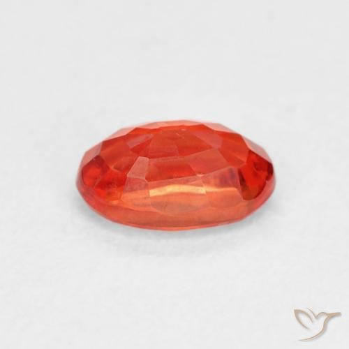 Saphir Orange rougeâtre naturelle ovale, 0.76 ct, VVS-VS