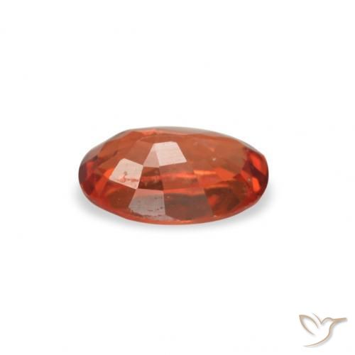 Saphir Rouge vif naturelle ovale, 0.56 ct, VVS-VS