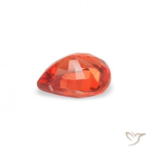 Saphir Rouge intense naturelle En forme de poire, 0.46 ct, VS