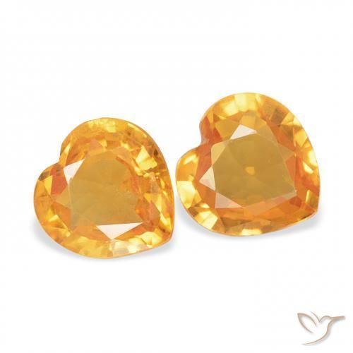 Shop natural 0.71ct Orange moyen Saphir gems, Cœur, from Mozambique at GemSelect. In stock, global shipping!