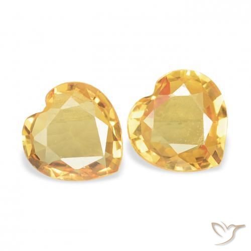 Shop natural 0.64ct Or moyen Saphir gems, Cœur, from Mozambique at GemSelect. In stock, global shipping!