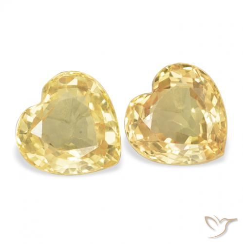 Shop natural 0.92ct Doré Saphir gems, Cœur, from Mozambique at GemSelect. In stock, global shipping!