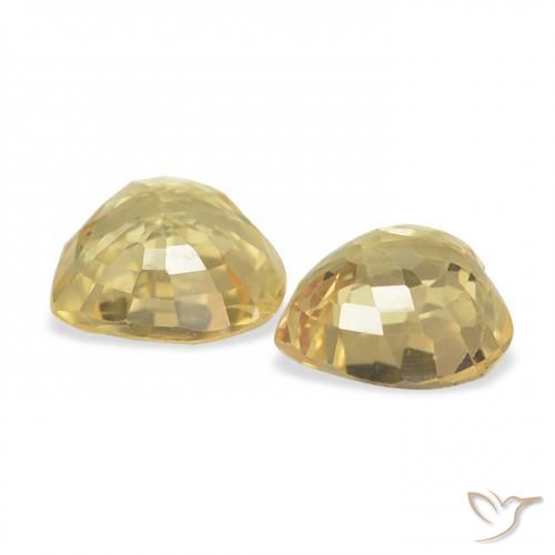 Shop natural 0.92ct Doré Saphir gems, Cœur, from Mozambique at GemSelect. In stock, global shipping!