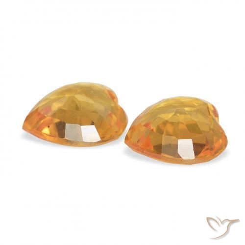 Shop natural 0.68ct Orange moyen Saphir gems, Cœur, from Mozambique at GemSelect. In stock, global shipping!