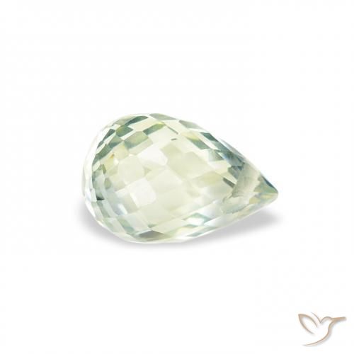 Saphir Vert très clair naturelle Briolette, 0.76 ct, VS