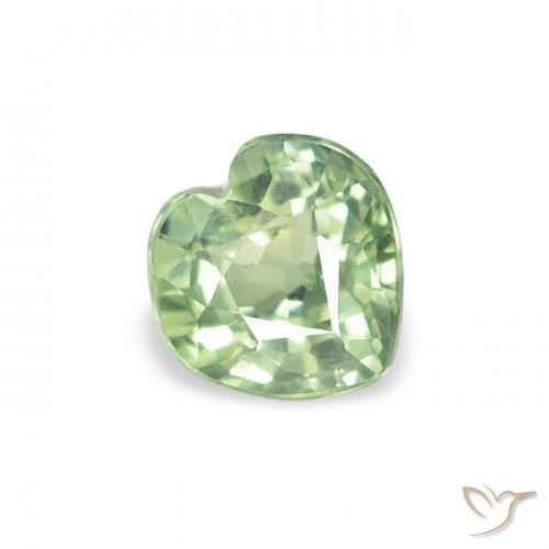 Saphir Vert forêt léger naturelle Cœur, 0.69 ct, VS