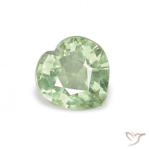 Saphir Vert clair naturelle Cœur, 0.71 ct, VVS-VS
