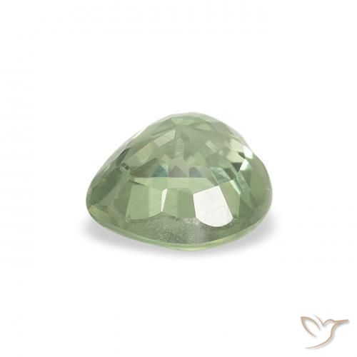 Saphir Vert clair naturelle Cœur, 0.71 ct, VVS-VS