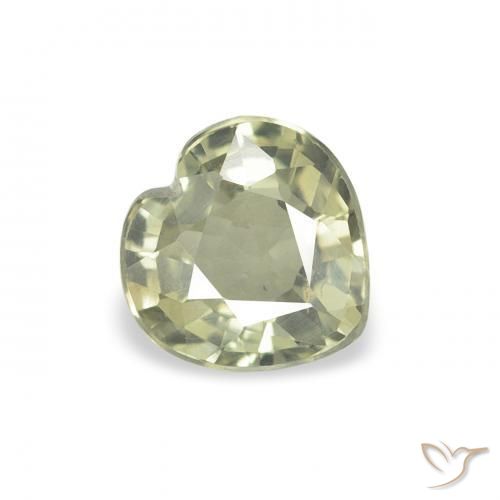 Saphir Vert jaunâtre naturelle Cœur, 0.70 ct, VVS-VS