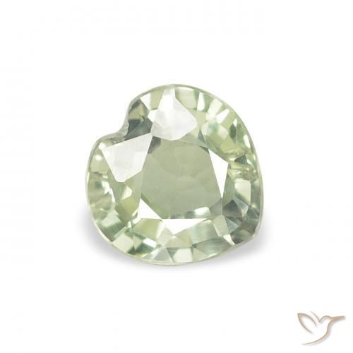 Saphir Vert clair naturelle Cœur, 0.65 ct, VVS-VS