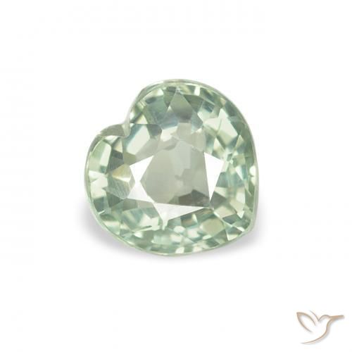 Saphir Vert clair naturelle Cœur, 0.69 ct, VVS-VS