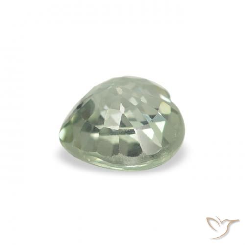 Saphir Vert clair naturelle Cœur, 0.69 ct, VVS-VS