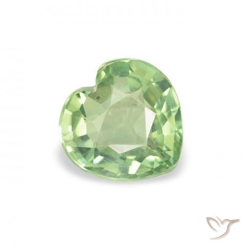 Saphir Vert clair naturelle Cœur, 0.66 ct, VS