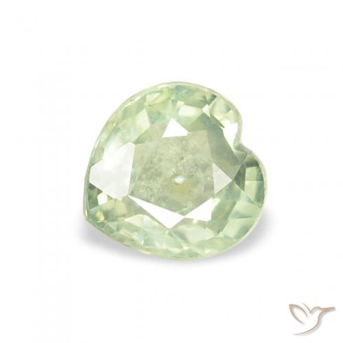 Saphir Vert très clair naturelle Cœur, 0.69 ct, VS