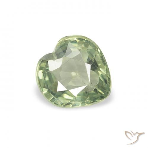 Saphir Vert forêt léger naturelle Cœur, 0.64 ct, VS