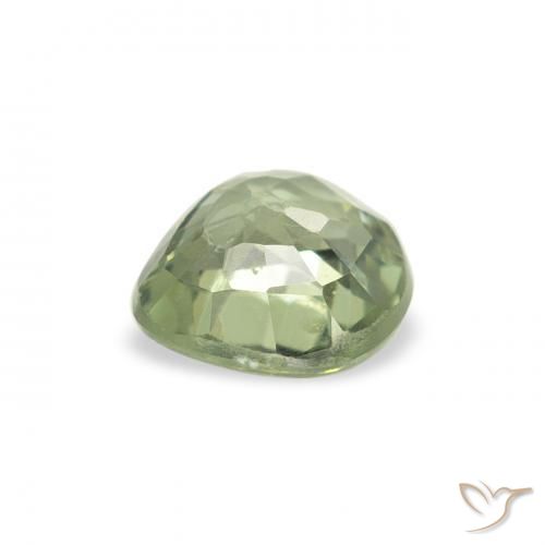 Saphir Vert forêt léger naturelle Cœur, 0.64 ct, VS