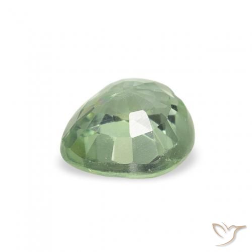 Saphir Vert forêt léger naturelle Cœur, 0.67 ct, VS