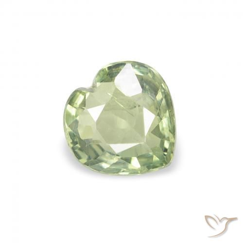 Saphir Vert clair naturelle Cœur, 0.61 ct, VS