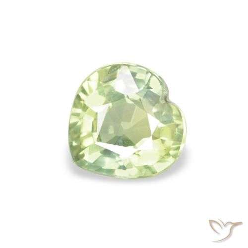 0.66ct Naturel Vert lime léger Saphir, Cœur, VS