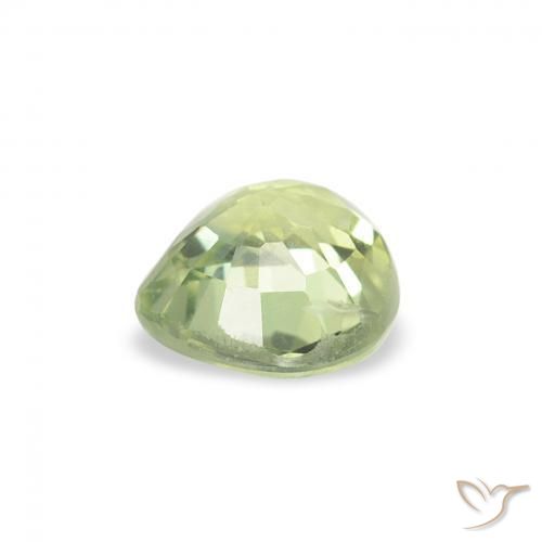 Saphir Vert lime léger naturelle Cœur, 0.66 ct, VS