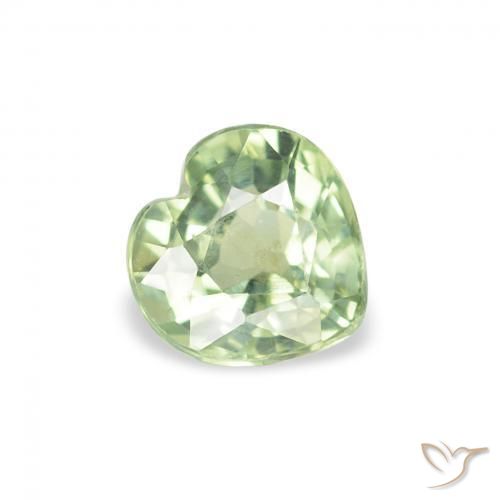 Saphir Vert clair naturelle Cœur, 0.74 ct, VS