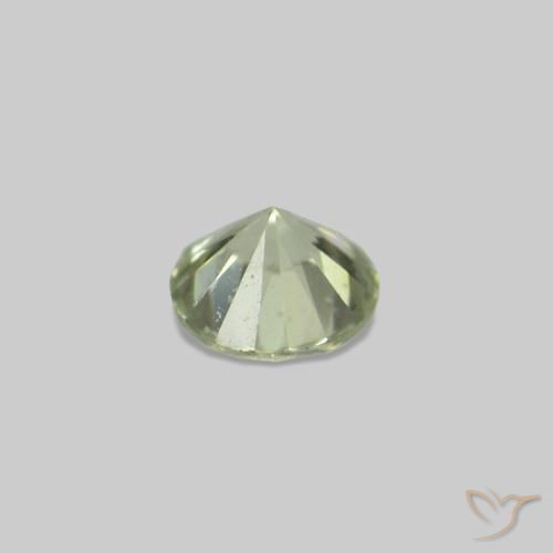 Shop natural 2.25ct Vert très clair Saphir gems, Tour, from Tanzanie at GemSelect. In stock, global shipping!