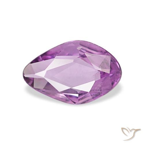 Saphir pourpre naturelle forme fantaisie, 0,52 ct, VVS-VS