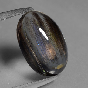 Scapolite Coloré Arc-en-Ciel naturelle Coupe ovale, 3.55 ct, Transparent