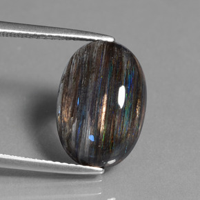 Scapolite multicolore naturelle coupe ovale, 6,32 ct, transparent