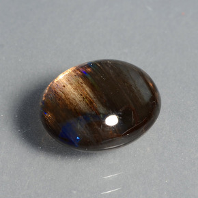 Scapolite multicolore naturelle coupe ovale, 4,21 ct, transparent
