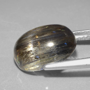 Scapolite Coloré Arc-en-Ciel naturelle Coupe ovale, 4.98 ct, Transparent