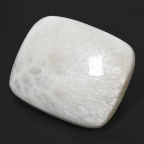 Scolécite Blanc cassé naturelle Coupe coussin, 37.60 ct, Opaque