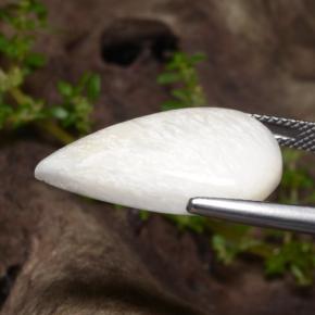 Scolécite blanc naturelle en forme de poire, 9,97 ct, opaque