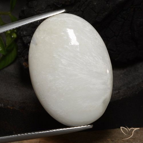 23.76ct Naturel Blanc chaud Scolécite, ovale, Opaque