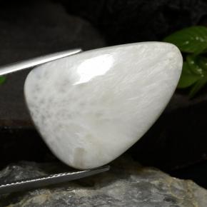 Scolécite blanc naturelle forme fantaisie, 20,10 ct, opaque