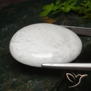 Scolécite Blanc léger naturelle ovale, 25.71 ct, Opaque