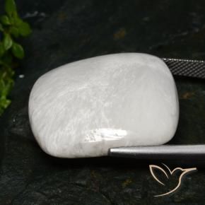 Scolécite Blanc chaud naturelle Coussin, 28.35 ct, Opaque
