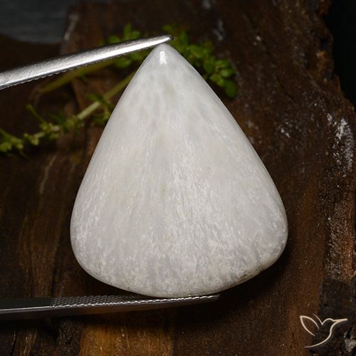 26.24ct Naturel Blanc léger Scolécite, En forme de poire, Opaque