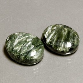 Achetez naturel ct vert séraphinite gems, coupe ovale, en provenance russie chez gemselect. en stock, livraison internationale!