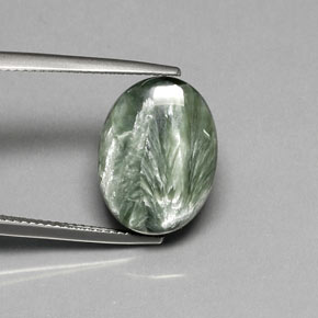 Séraphinite vert naturelle coupe ovale, 8,92 ct, opaque